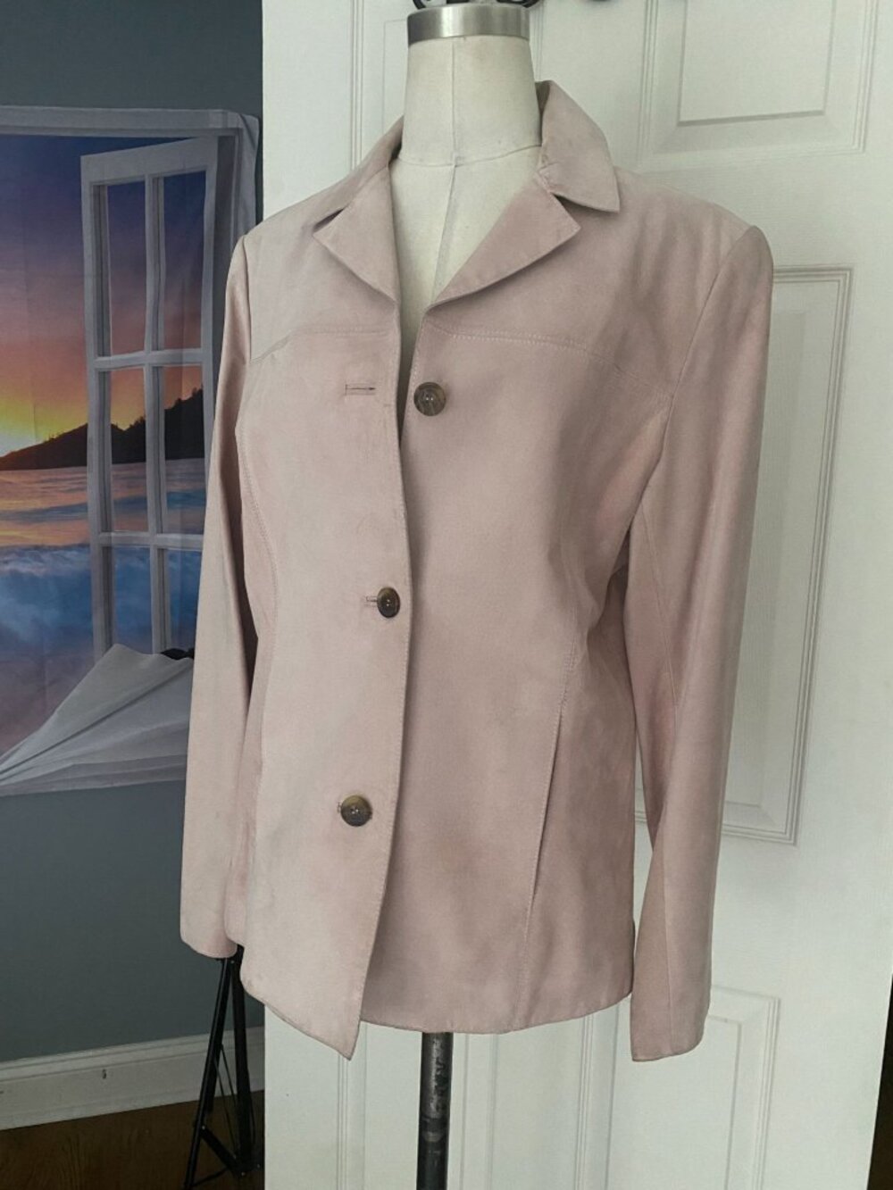 Marc New York Andrew Marc pink button down suede jacket Large